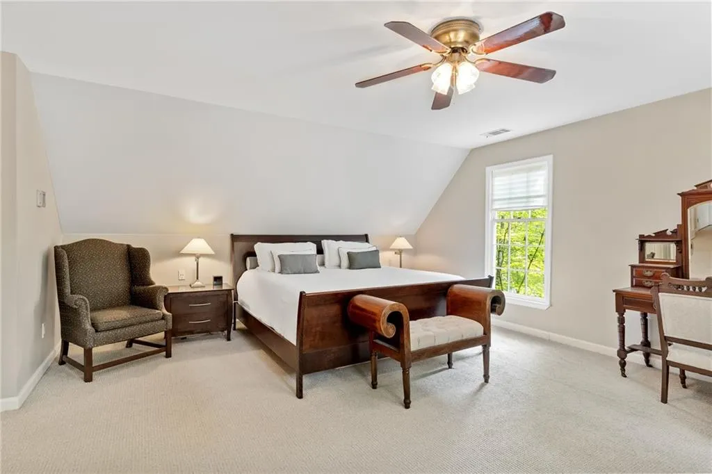 245 W Spalding Drive, Sandy Springs, Georgia 30328, 4 Bedrooms Bedrooms, ,3 BathroomsBathrooms,Residential,Sold,245 W Spalding Drive,6876553