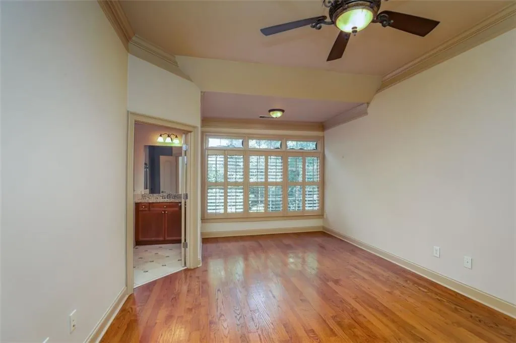 1071 Pearl Point Ne, Sandy Springs, Georgia 30328, 2 Bedrooms Bedrooms, ,3 BathroomsBathrooms,Residential,Sold,1071 Pearl Point Ne,6907261