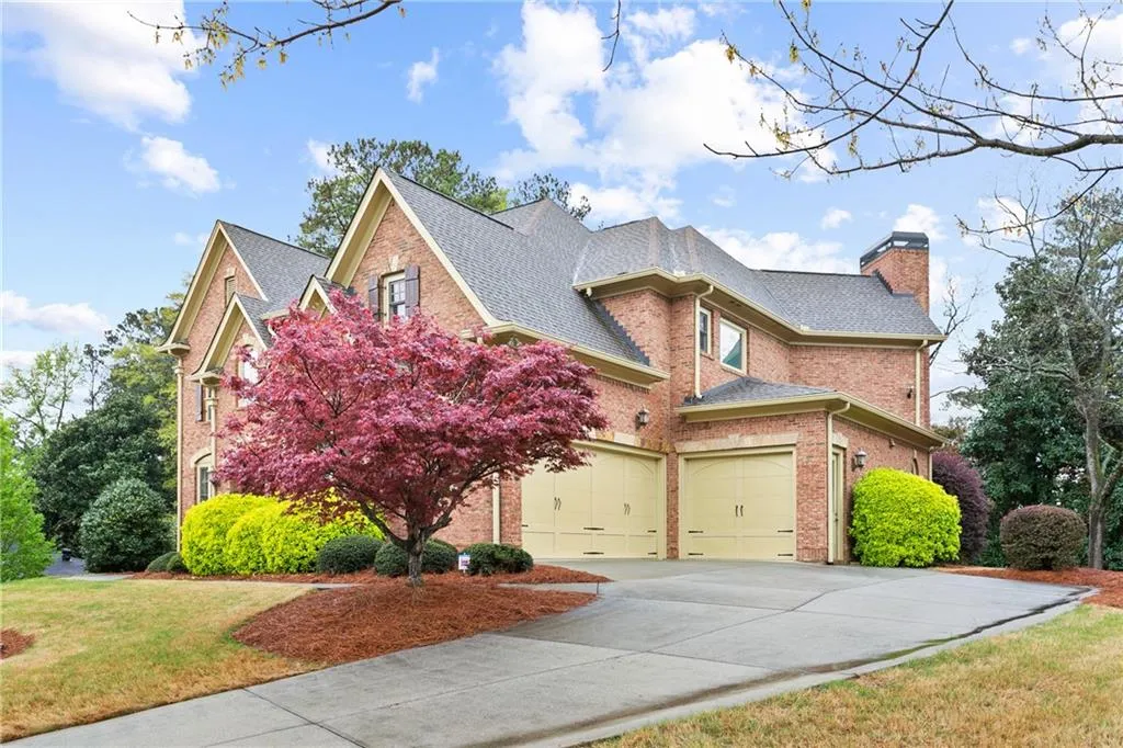 5850 Garber Drive, Sandy Springs, Georgia 30328, 6 Bedrooms Bedrooms, ,5 BathroomsBathrooms,Residential,Sold,5850 Garber Drive,6863202