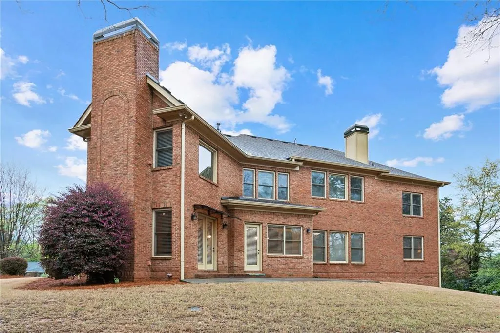 5850 Garber Drive, Sandy Springs, Georgia 30328, 6 Bedrooms Bedrooms, ,5 BathroomsBathrooms,Residential,Sold,5850 Garber Drive,6863202