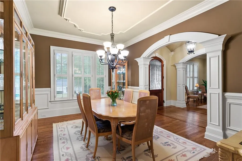 5850 Garber Drive, Sandy Springs, Georgia 30328, 6 Bedrooms Bedrooms, ,5 BathroomsBathrooms,Residential,Sold,5850 Garber Drive,6863202