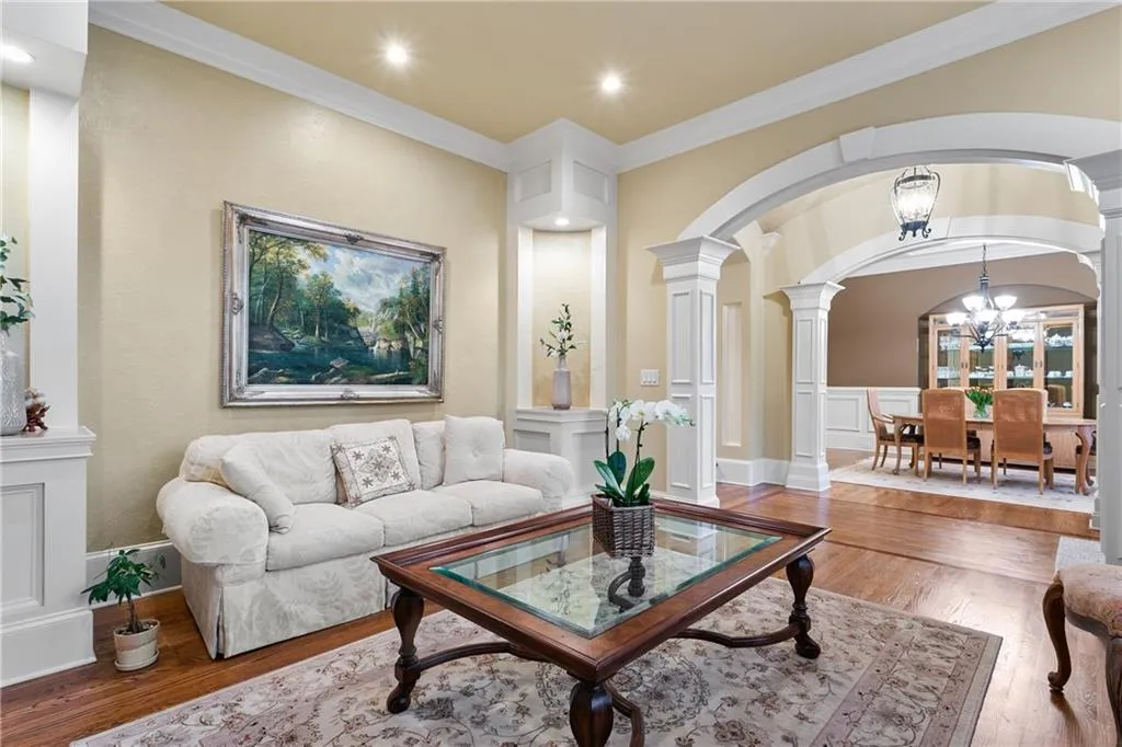 5850 Garber Drive, Sandy Springs, Georgia 30328, 6 Bedrooms Bedrooms, ,5 BathroomsBathrooms,Residential,Sold,5850 Garber Drive,6863202