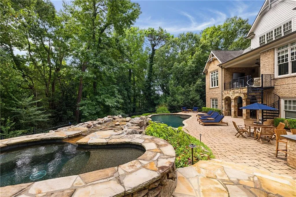 5575 Lake Island Drive, Atlanta, Georgia 30327, 5 Bedrooms Bedrooms, ,6 BathroomsBathrooms,Residential,For Sale,5575 Lake Island Drive,7627460