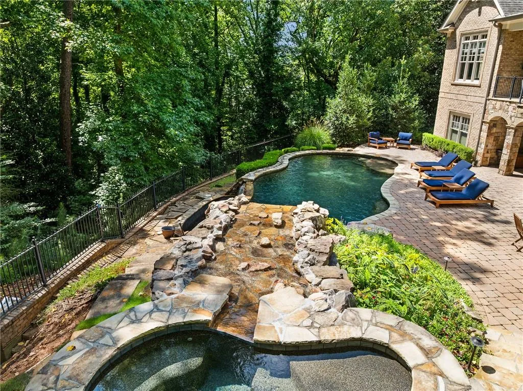 5575 Lake Island Drive, Atlanta, Georgia 30327, 5 Bedrooms Bedrooms, ,6 BathroomsBathrooms,Residential,For Sale,5575 Lake Island Drive,7627460