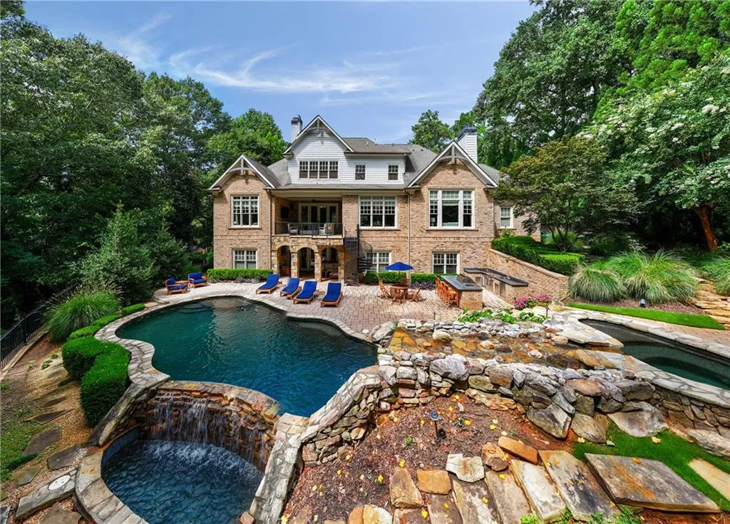 5575 Lake Island Drive, Atlanta, Georgia 30327, 5 Bedrooms Bedrooms, ,6 BathroomsBathrooms,Residential,For Sale,5575 Lake Island Drive,7627460