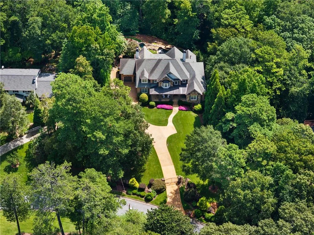 5575 Lake Island Drive, Atlanta, Georgia 30327, 5 Bedrooms Bedrooms, ,6 BathroomsBathrooms,Residential,For Sale,5575 Lake Island Drive,7627460