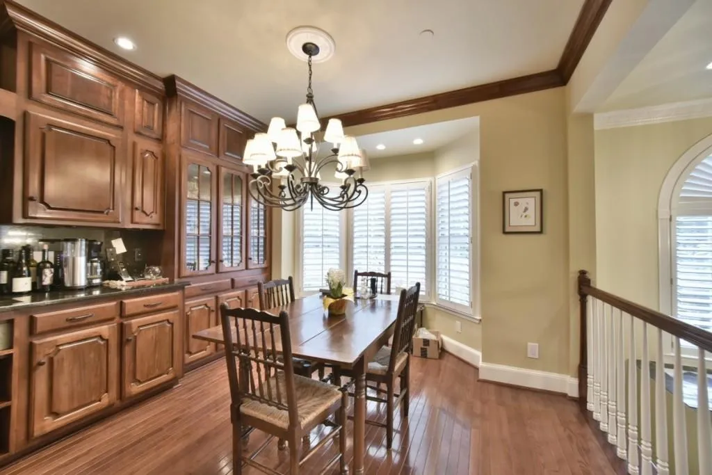 4 Paris Park Place Unit 4, Sandy Springs, Georgia 30350, 3 Bedrooms Bedrooms, ,2 BathroomsBathrooms,Residential,Sold,4 Paris Park Place Unit 4,5665451