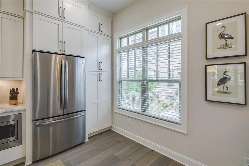 4319 Parkside Place, Atlanta, Georgia 30342, 2 Bedrooms Bedrooms, ,2 BathroomsBathrooms,Residential,Sold,4319 Parkside Place,6886817