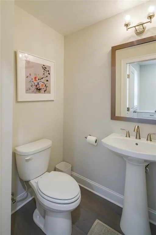 4319 Parkside Place, Atlanta, Georgia 30342, 2 Bedrooms Bedrooms, ,2 BathroomsBathrooms,Residential,Sold,4319 Parkside Place,6886817