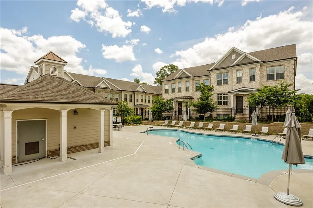 4319 Parkside Place, Atlanta, Georgia 30342, 2 Bedrooms Bedrooms, ,2 BathroomsBathrooms,Residential,Sold,4319 Parkside Place,6886817