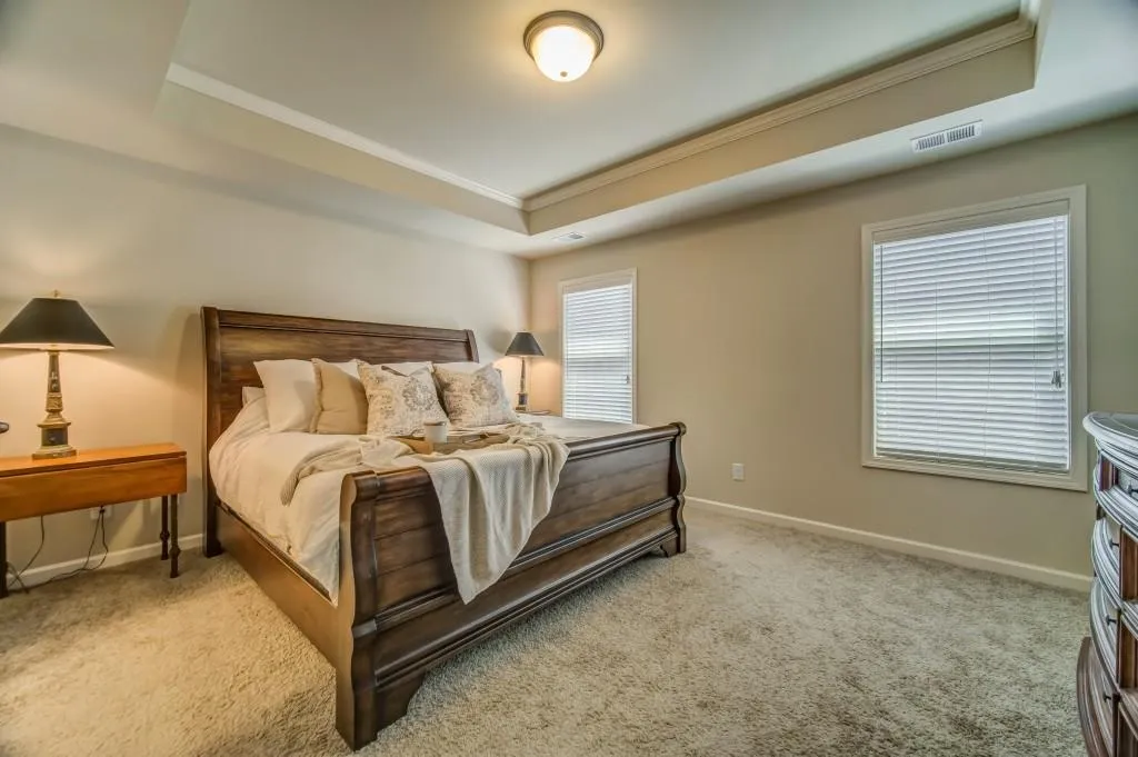 7425 Highland Bluff, Sandy Springs, Georgia 30328, 3 Bedrooms Bedrooms, ,3 BathroomsBathrooms,Residential,Sold,7425 Highland Bluff,6539250
