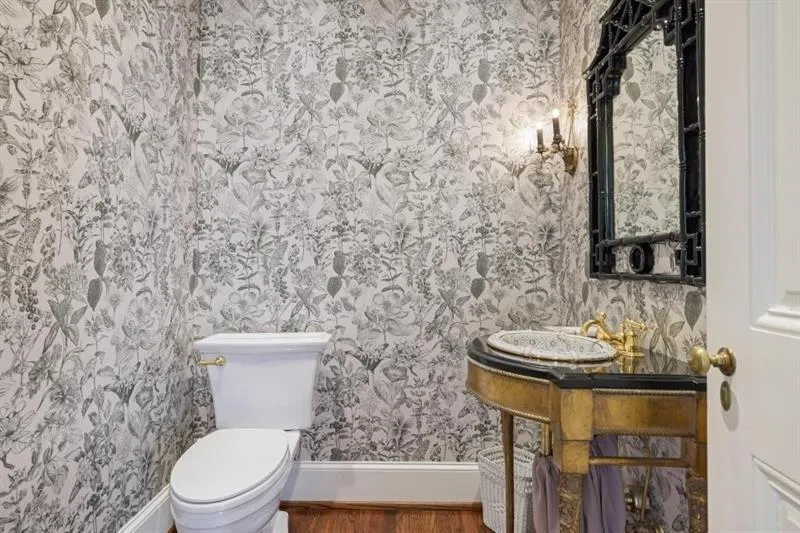 Powder Room