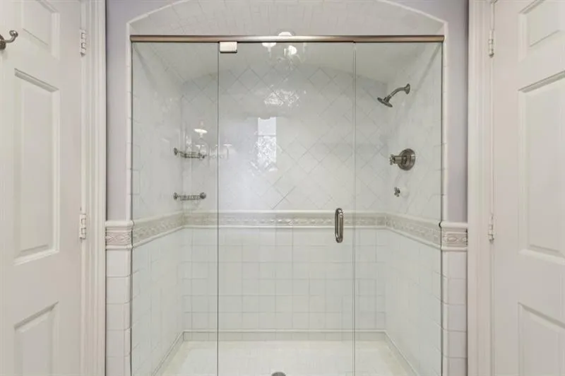 Second Primary Bath Shower