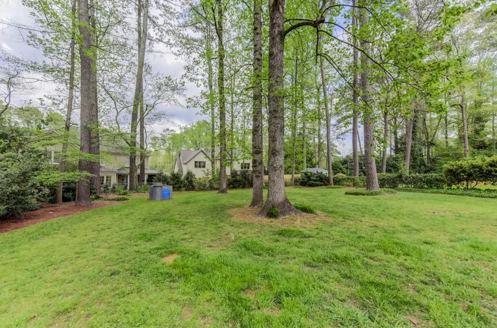 340 Meadowbrook Drive Ne, Atlanta, Georgia 30342, 3 Bedrooms Bedrooms, ,2 BathroomsBathrooms,Residential,Sold,340 Meadowbrook Drive Ne,6535045 340 Meadowbrook Drive Ne, Atlanta, Georgia 30342, 3 Bedrooms Bedrooms, ,2 BathroomsBathrooms,Residential,Sold,340 Meadowbrook Drive Ne,6535045
