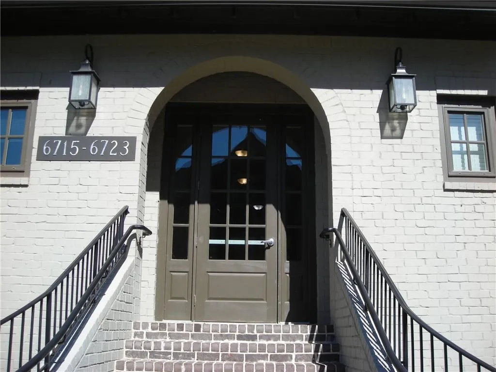 6723 Cadence Boulevard, Sandy Springs, Georgia 30328, 1 Bedroom Bedrooms, ,1 BathroomBathrooms,Residential,Sold,6723 Cadence Boulevard,6958363