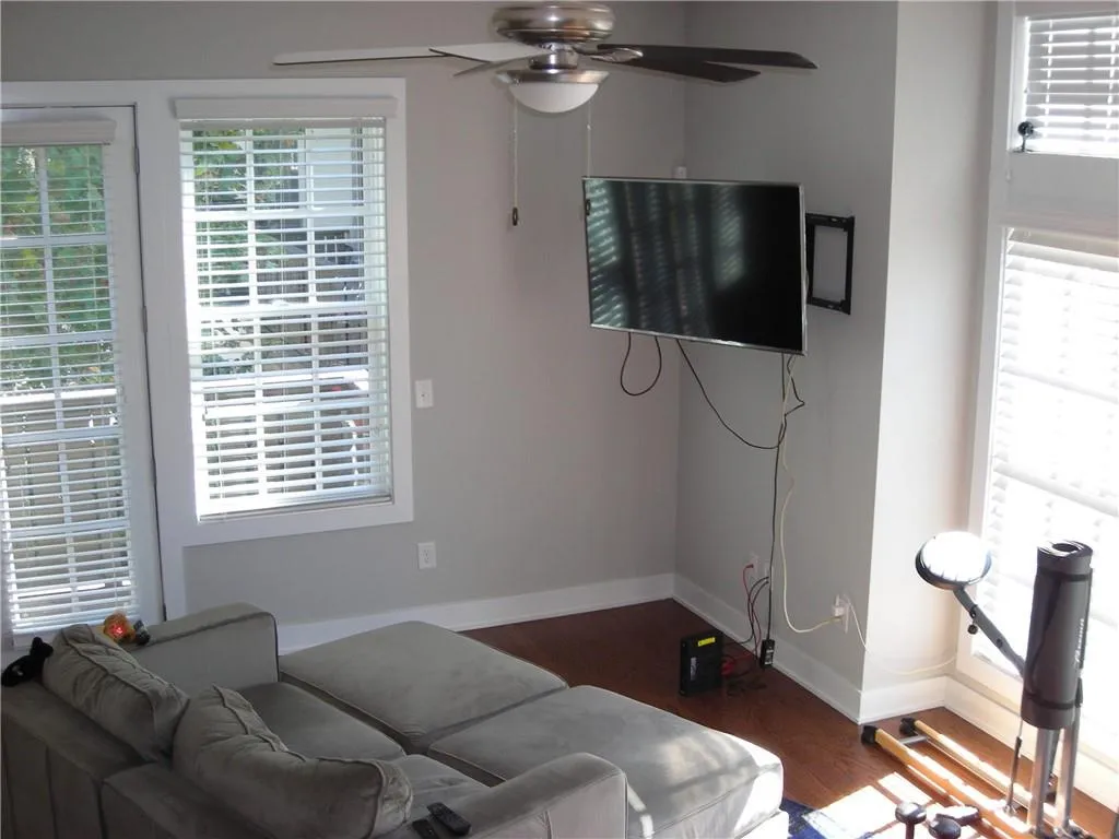 6723 Cadence Boulevard, Sandy Springs, Georgia 30328, 1 Bedroom Bedrooms, ,1 BathroomBathrooms,Residential,Sold,6723 Cadence Boulevard,6958363