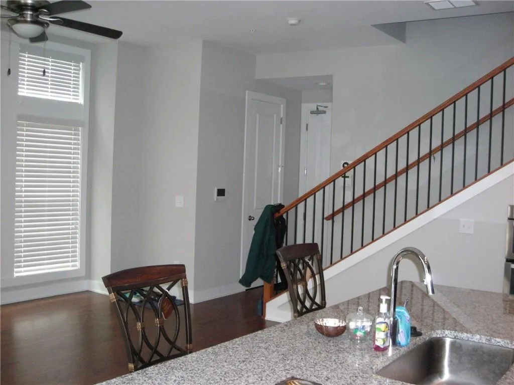 6723 Cadence Boulevard, Sandy Springs, Georgia 30328, 1 Bedroom Bedrooms, ,1 BathroomBathrooms,Residential,Sold,6723 Cadence Boulevard,6958363