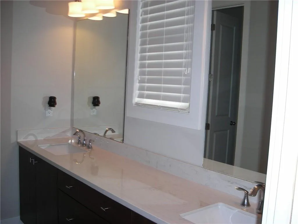 6723 Cadence Boulevard, Sandy Springs, Georgia 30328, 1 Bedroom Bedrooms, ,1 BathroomBathrooms,Residential,Sold,6723 Cadence Boulevard,6958363