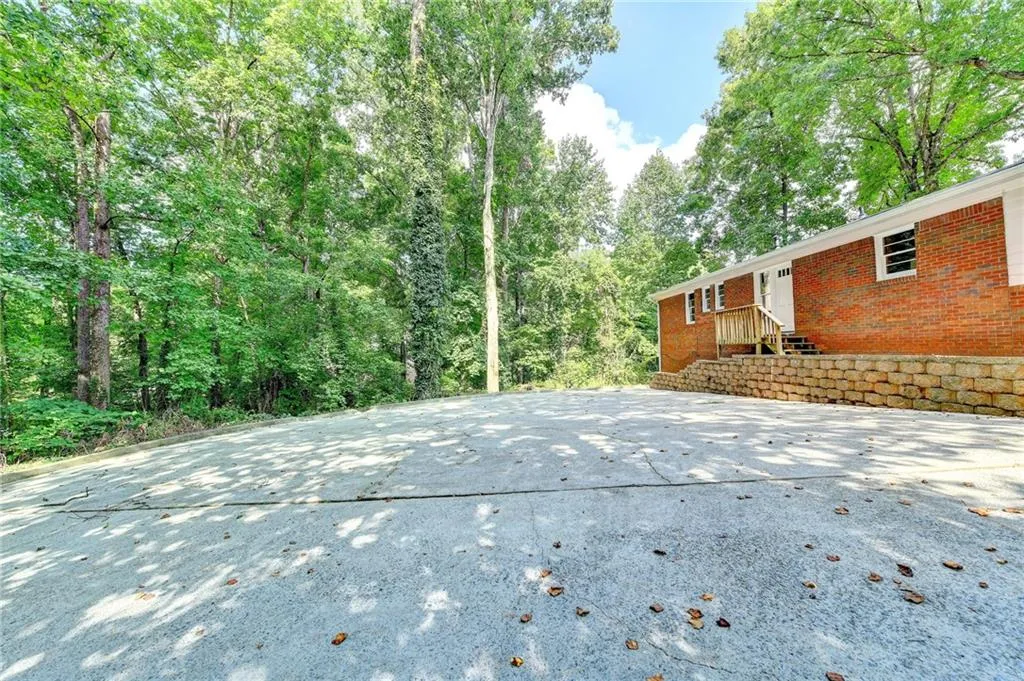 1110 Hope Road, Atlanta, Georgia 30350, 3 Bedrooms Bedrooms, ,2 BathroomsBathrooms,Residential,Sold,1110 Hope Road,6930357