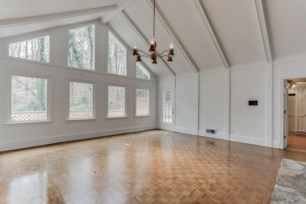 2215 Spalding Drive, Sandy Springs, Georgia 30350, 4 Bedrooms Bedrooms, ,3 BathroomsBathrooms,Residential,Sold,2215 Spalding Drive,6115722