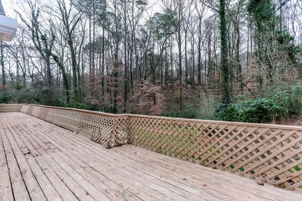 2215 Spalding Drive, Sandy Springs, Georgia 30350, 4 Bedrooms Bedrooms, ,3 BathroomsBathrooms,Residential,Sold,2215 Spalding Drive,6115722