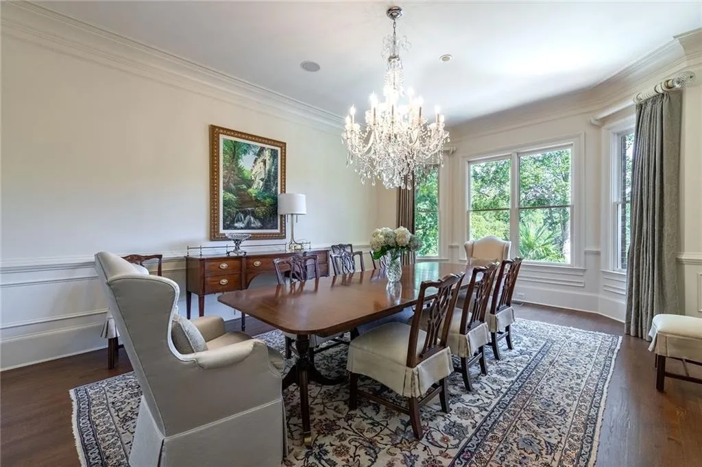 5509 Long Island Drive Nw, Atlanta, Georgia 30327, 6 Bedrooms Bedrooms, ,7 BathroomsBathrooms,Residential,Sold,5509 Long Island Drive Nw,7447945