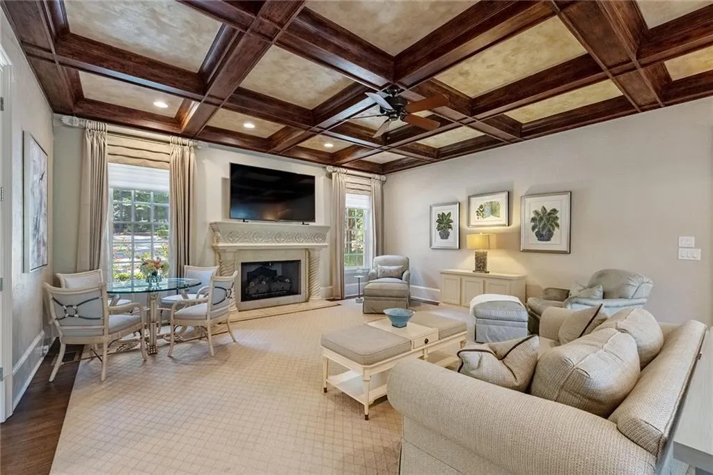 5509 Long Island Drive Nw, Atlanta, Georgia 30327, 6 Bedrooms Bedrooms, ,7 BathroomsBathrooms,Residential,Sold,5509 Long Island Drive Nw,7447945