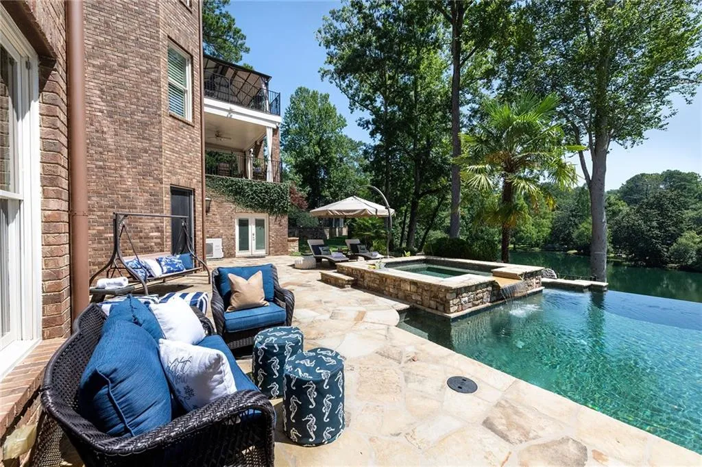 5509 Long Island Drive Nw, Atlanta, Georgia 30327, 6 Bedrooms Bedrooms, ,7 BathroomsBathrooms,Residential,Sold,5509 Long Island Drive Nw,7447945