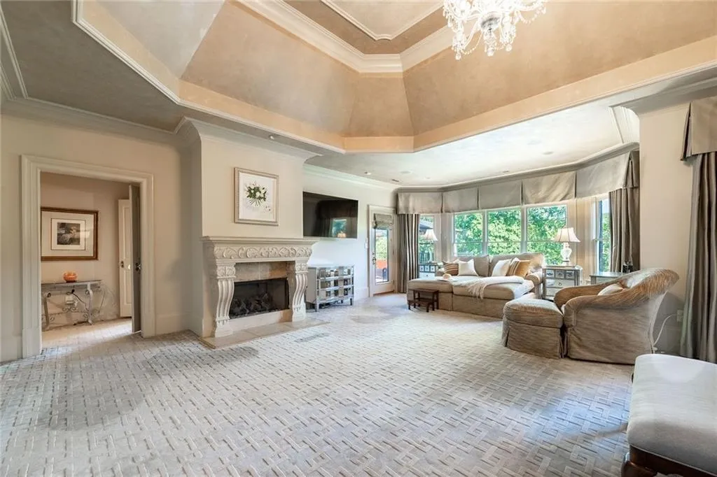 5509 Long Island Drive Nw, Atlanta, Georgia 30327, 6 Bedrooms Bedrooms, ,7 BathroomsBathrooms,Residential,Sold,5509 Long Island Drive Nw,7447945