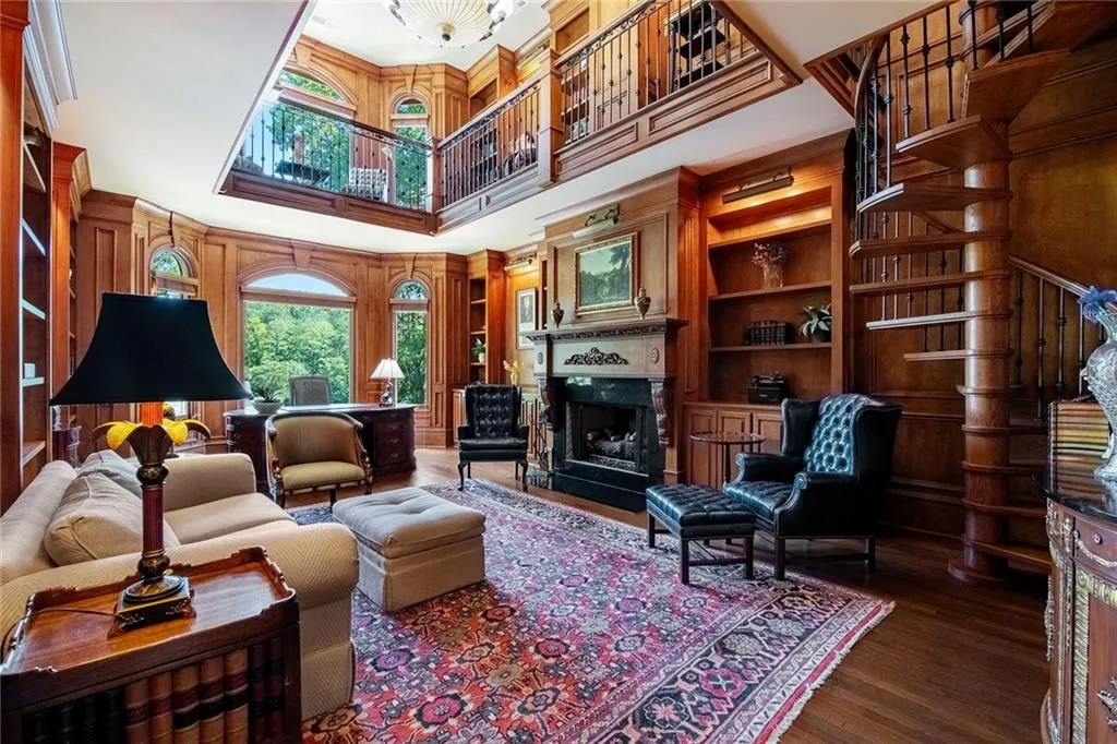 5509 Long Island Drive Nw, Atlanta, Georgia 30327, 6 Bedrooms Bedrooms, ,7 BathroomsBathrooms,Residential,Sold,5509 Long Island Drive Nw,7447945