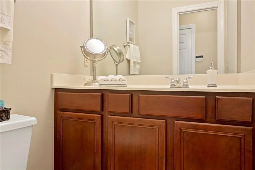 45 Mount Vernon Circle, Atlanta, Georgia 30338, 2 Bedrooms Bedrooms, ,2 BathroomsBathrooms,Residential,Sold,45 Mount Vernon Circle,6117105
