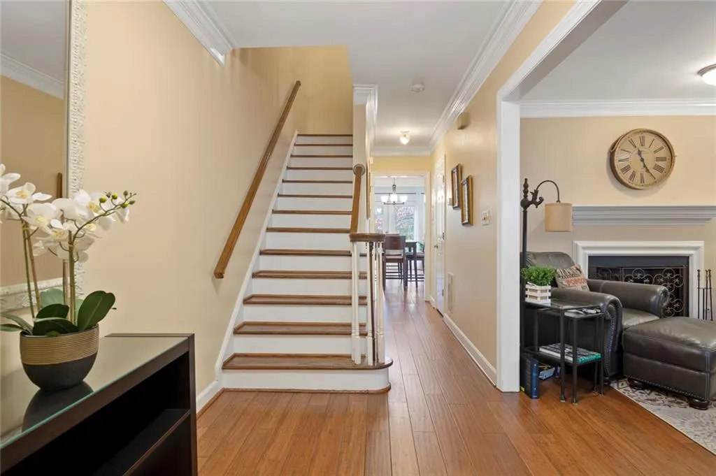 45 Mount Vernon Circle, Atlanta, Georgia 30338, 2 Bedrooms Bedrooms, ,2 BathroomsBathrooms,Residential,Sold,45 Mount Vernon Circle,6117105