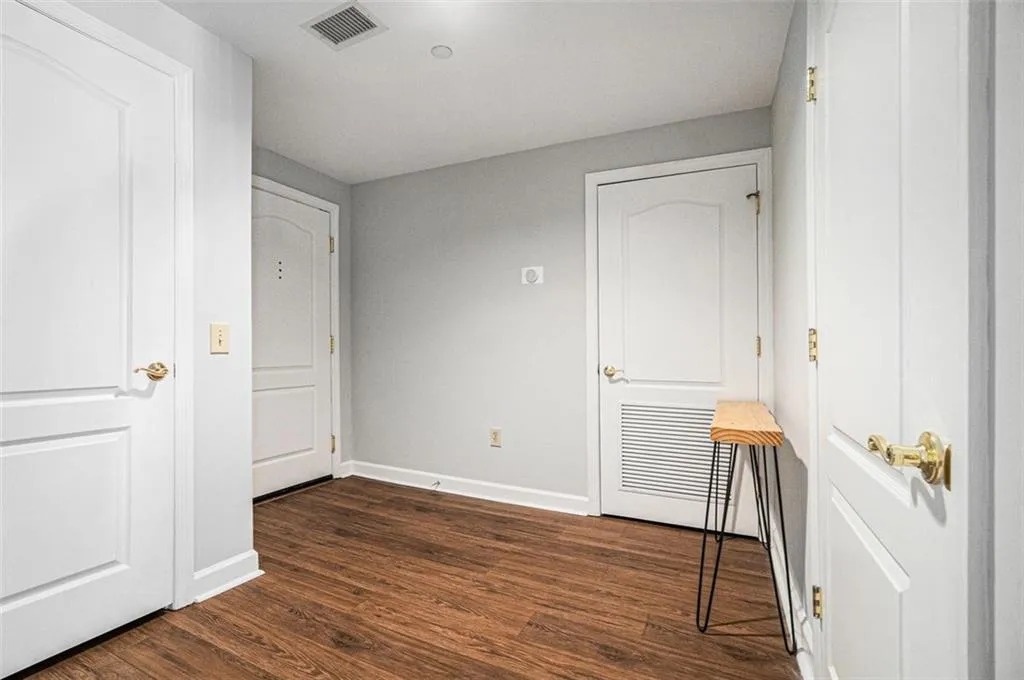 195 14th Street Ne Unit 1908, Atlanta, Georgia 30309, 2 Bedrooms Bedrooms, ,2 BathroomsBathrooms,Residential,Sold,195 14th Street Ne Unit 1908,7547814