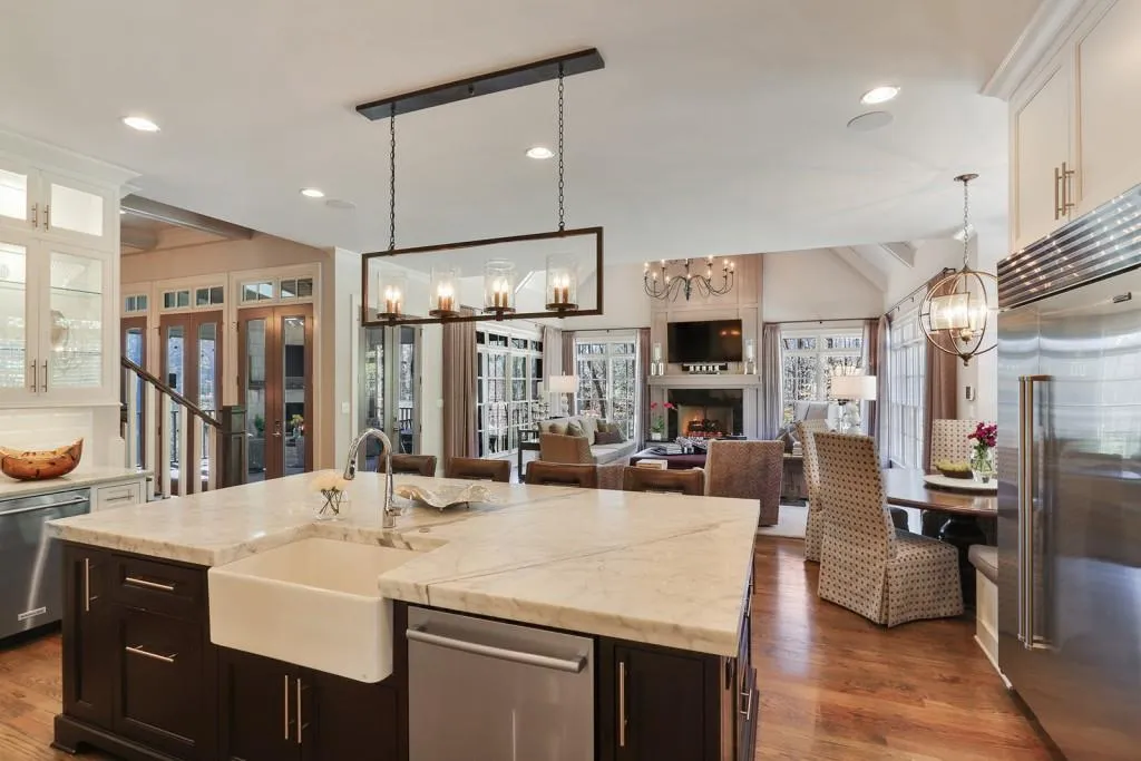 4764 Kitty Hawk Drive, Sandy Springs, Georgia 30342, 6 Bedrooms Bedrooms, ,7 BathroomsBathrooms,Residential,Sold,4764 Kitty Hawk Drive,5968176