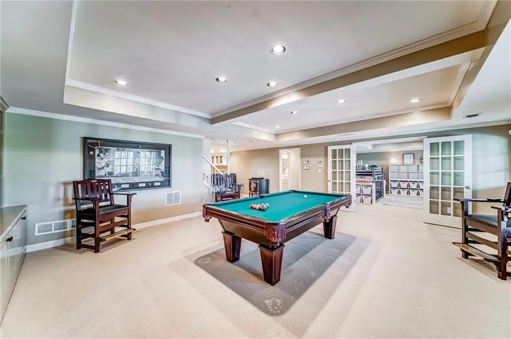 315 W Berwicke Common, Sandy Springs, Georgia 30342, 6 Bedrooms Bedrooms, ,5 BathroomsBathrooms,Residential,Sold,315 W Berwicke Common,6697639