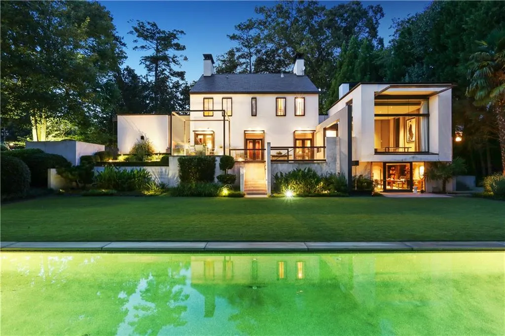 3627 Tuxedo Road Nw, Atlanta, Georgia 30305, 5 Bedrooms Bedrooms, ,5 BathroomsBathrooms,Residential,Sold,3627 Tuxedo Road Nw,5897388
