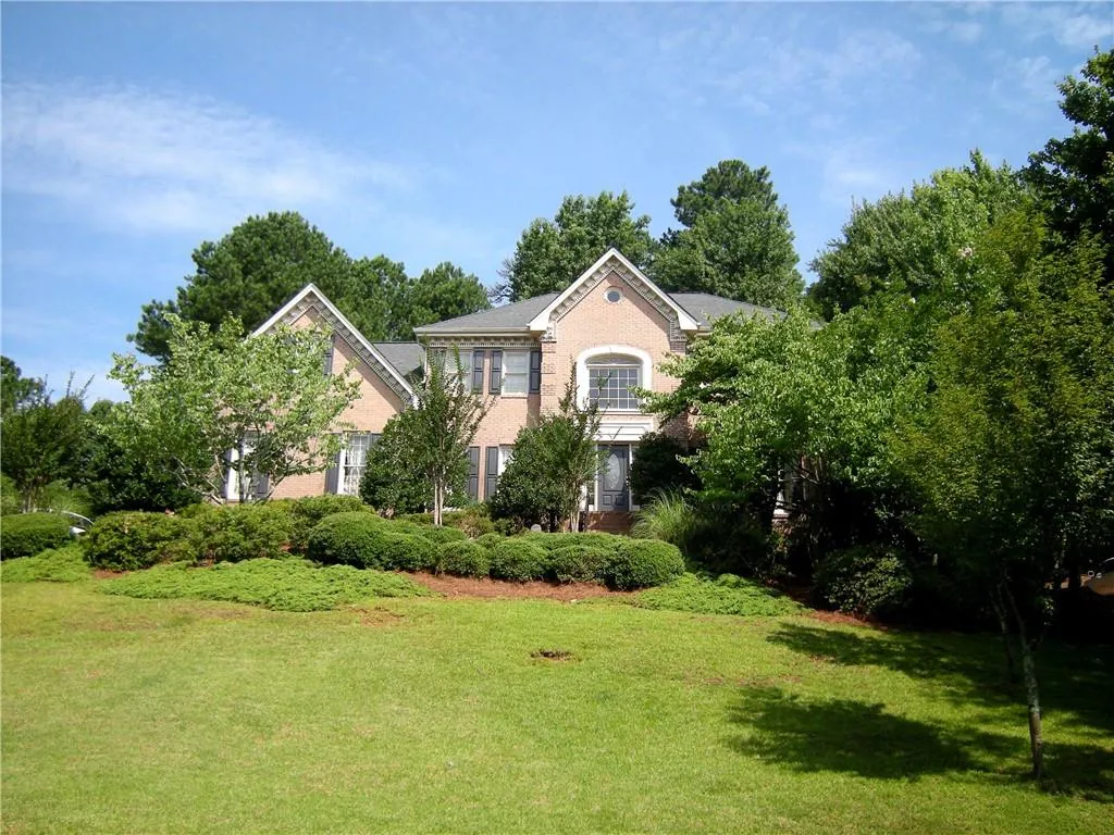 310 Wynland Trace, Sandy Springs, Georgia 30350, 4 Bedrooms Bedrooms, ,3 BathroomsBathrooms,Residential,Sold,310 Wynland Trace,6757659