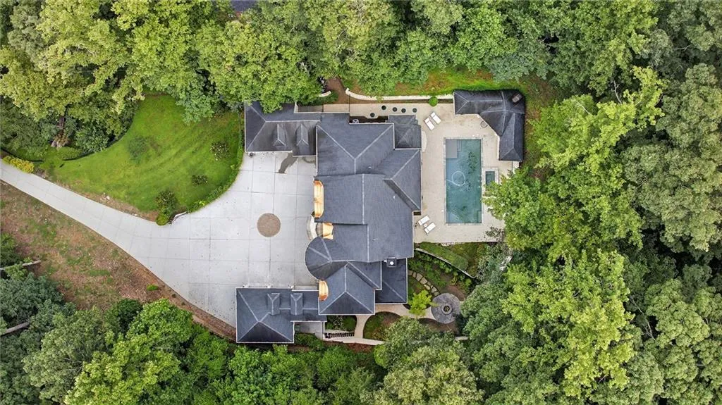 3620 Cloudland Drive Nw, Atlanta, Georgia 30327, 6 Bedrooms Bedrooms, ,6 BathroomsBathrooms,Residential,For Sale,3620 Cloudland Drive Nw,7620190