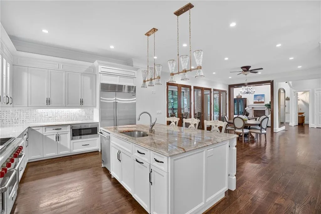 3620 Cloudland Drive Nw, Atlanta, Georgia 30327, 6 Bedrooms Bedrooms, ,6 BathroomsBathrooms,Residential,For Sale,3620 Cloudland Drive Nw,7620190