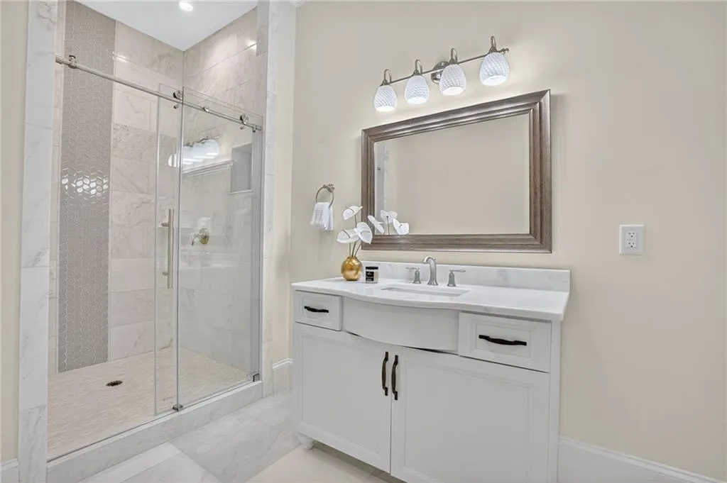 3620 Cloudland Drive Nw, Atlanta, Georgia 30327, 6 Bedrooms Bedrooms, ,6 BathroomsBathrooms,Residential,For Sale,3620 Cloudland Drive Nw,7620190