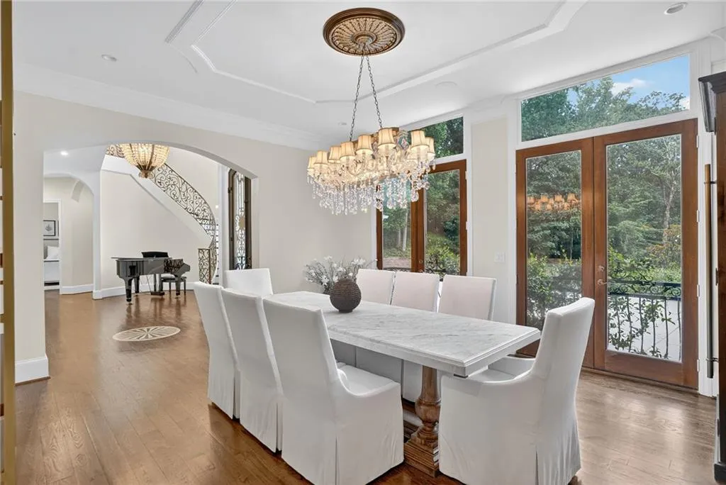 3620 Cloudland Drive Nw, Atlanta, Georgia 30327, 6 Bedrooms Bedrooms, ,6 BathroomsBathrooms,Residential,For Sale,3620 Cloudland Drive Nw,7620190