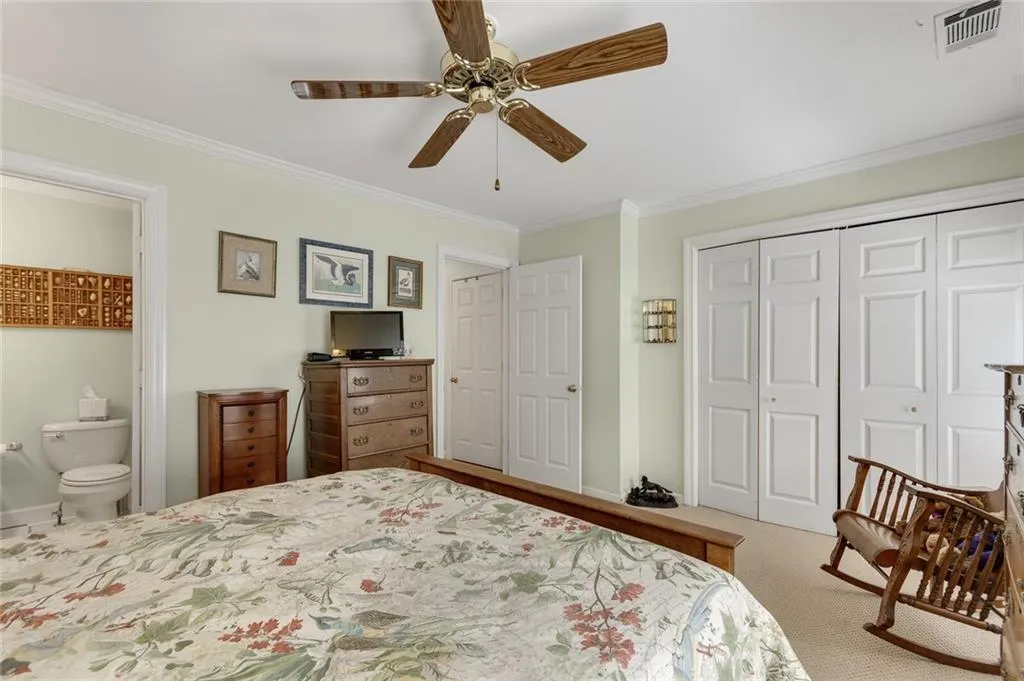 7500 Roswell Road Unit 29, Sandy Springs, Georgia 30350, 2 Bedrooms Bedrooms, ,2 BathroomsBathrooms,Residential,Sold,7500 Roswell Road Unit 29,6854908