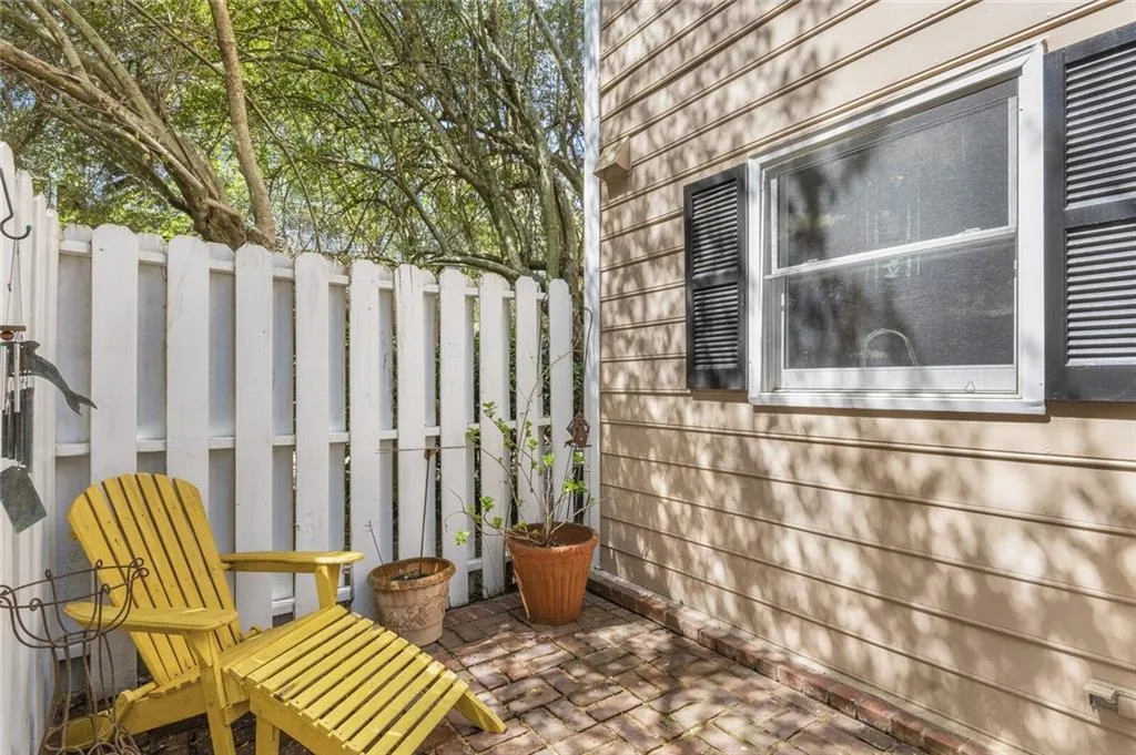 7500 Roswell Road Unit 29, Sandy Springs, Georgia 30350, 2 Bedrooms Bedrooms, ,2 BathroomsBathrooms,Residential,Sold,7500 Roswell Road Unit 29,6854908