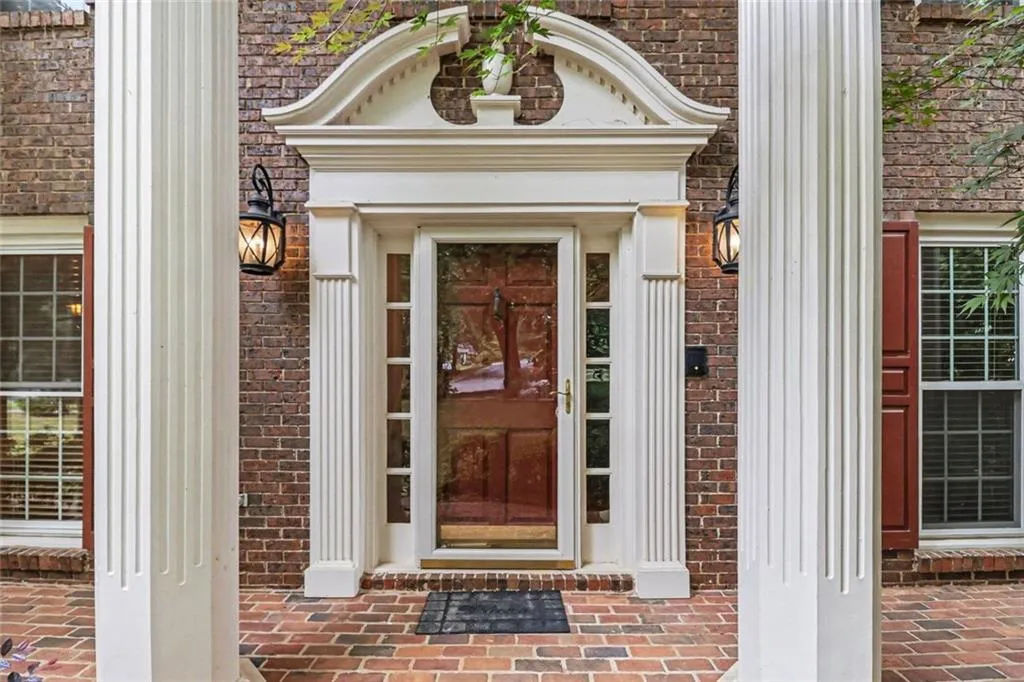 Gorgeous Entry Showcasing Those Commanding Columns
