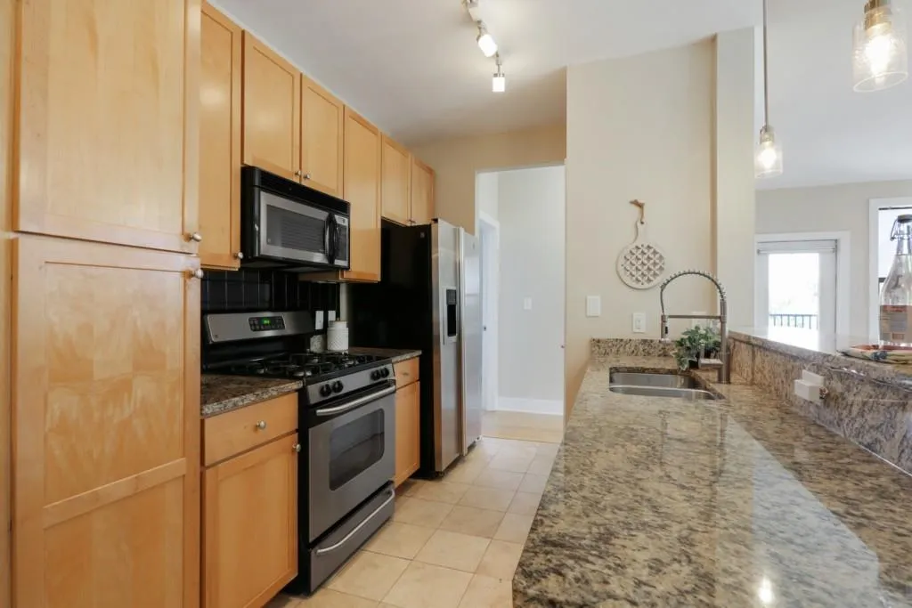 799 Hammond Drive Unit 229, Sandy Springs, Georgia 30328, 2 Bedrooms Bedrooms, ,2 BathroomsBathrooms,Residential,Sold,799 Hammond Drive Unit 229,6900832