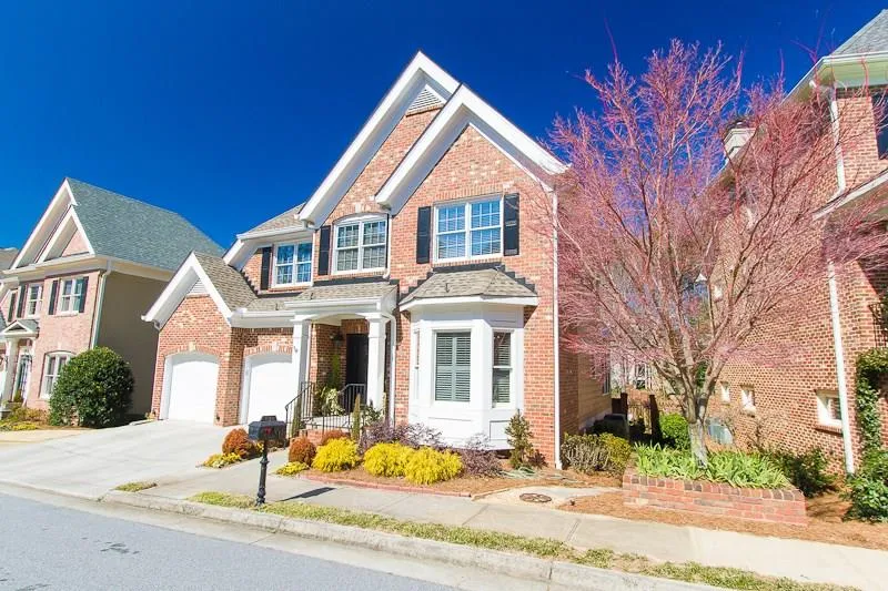 1124 Fairway Gardens Ne, Brookhaven, Georgia 30319, 4 Bedrooms Bedrooms, ,4 BathroomsBathrooms,Residential,Sold,1124 Fairway Gardens Ne,5653847
