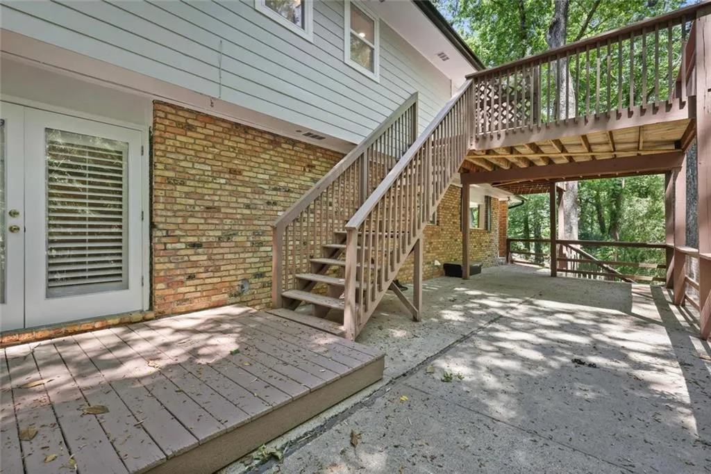 110 Bonnie Lane Ne, Sandy Springs, Georgia 30328, 3 Bedrooms Bedrooms, ,2 BathroomsBathrooms,Residential,For Sale,110 Bonnie Lane Ne,7765126