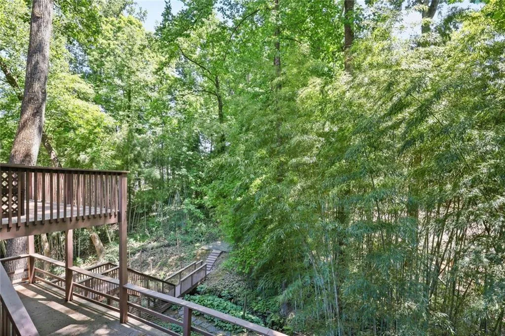 110 Bonnie Lane Ne, Sandy Springs, Georgia 30328, 3 Bedrooms Bedrooms, ,2 BathroomsBathrooms,Residential,For Sale,110 Bonnie Lane Ne,7765126