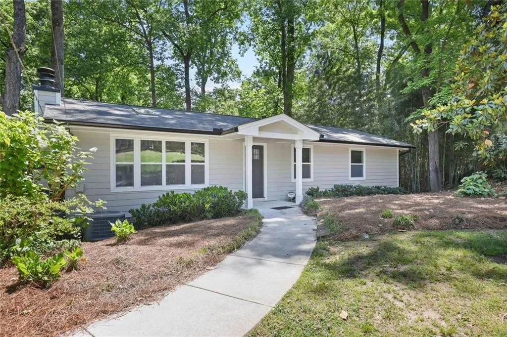 110 Bonnie Lane Ne, Sandy Springs, Georgia 30328, 3 Bedrooms Bedrooms, ,2 BathroomsBathrooms,Residential,For Sale,110 Bonnie Lane Ne,7765126