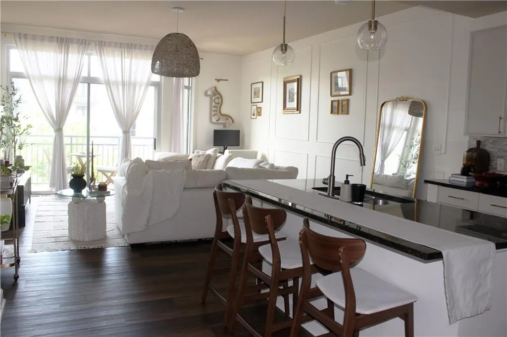 711 Cosmopolitan Drive Unit 413, Atlanta, Georgia 30324, 1 Bedroom Bedrooms, ,1 BathroomBathrooms,Residential,For Sale,711 Cosmopolitan Drive Unit 413,7662401